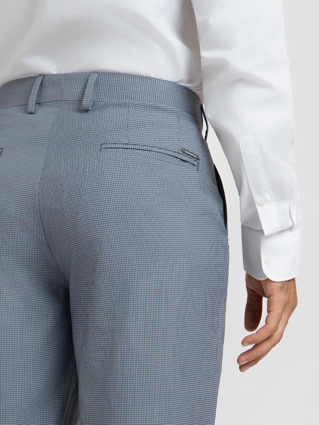Zenthra Grey Mini Checks Relaxed Fit Formal Trousers