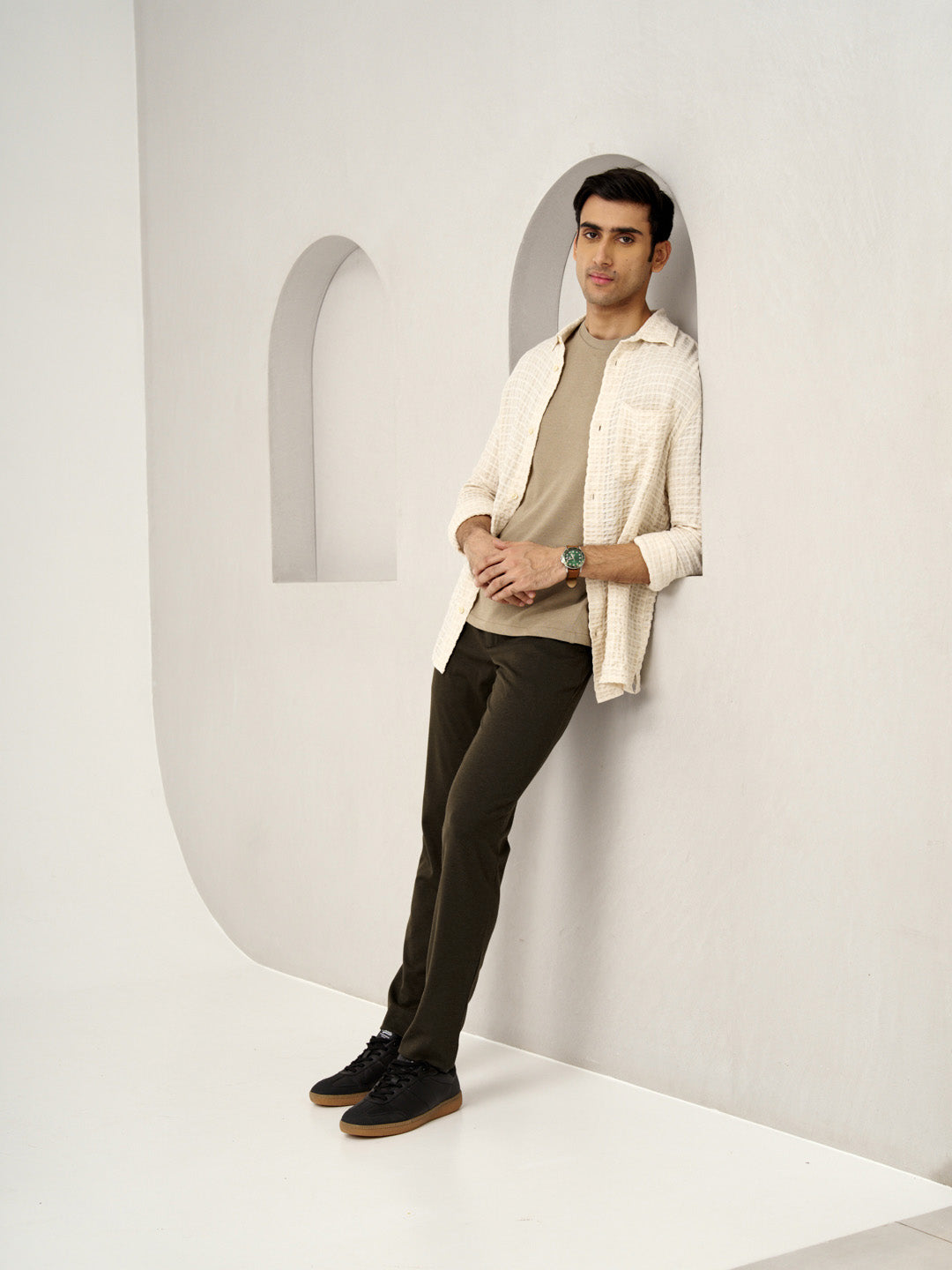 Tetsu Brown Power-Stretch Pants