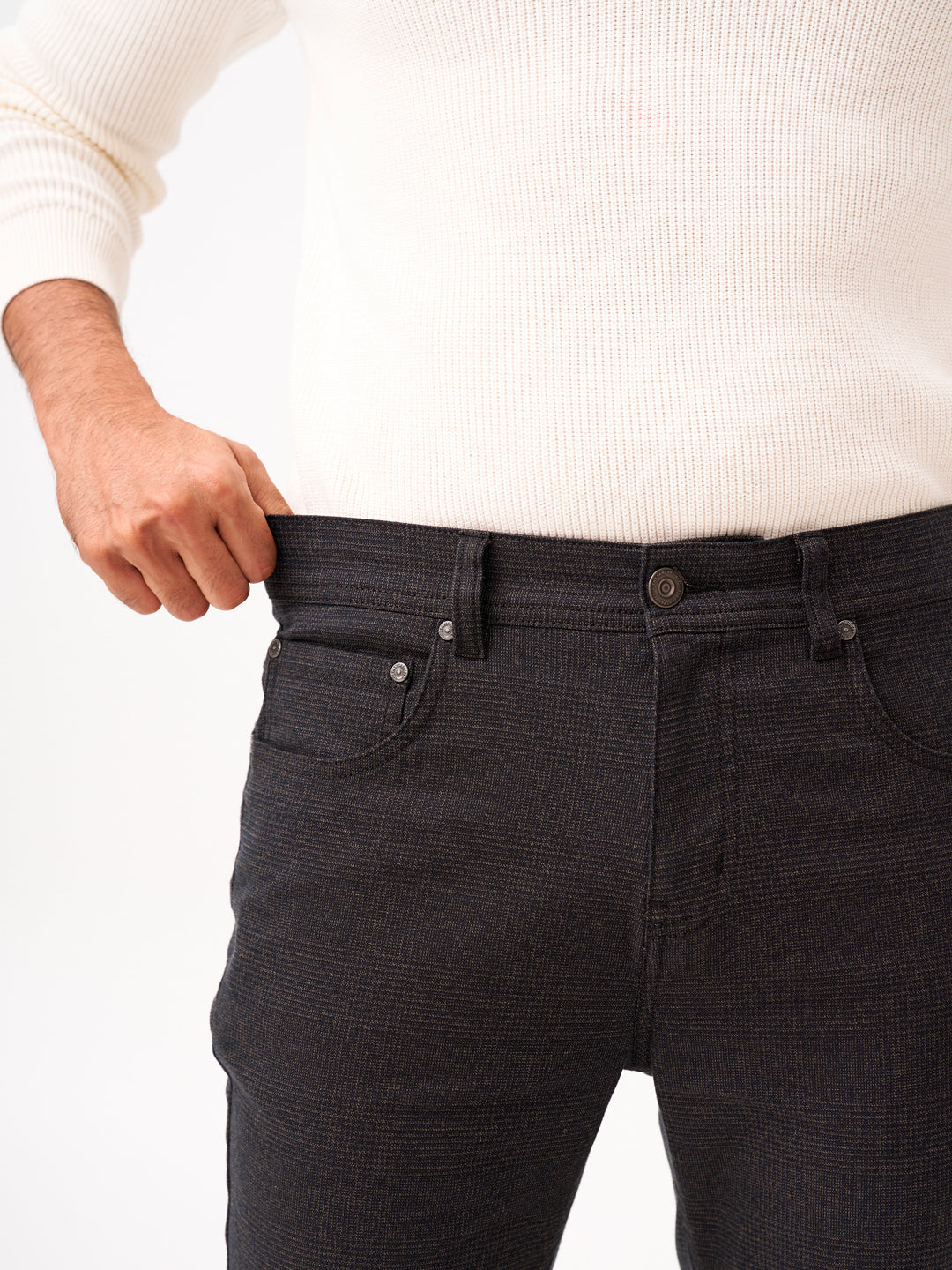 Wood Brown Checks Slim Fit Jeanos