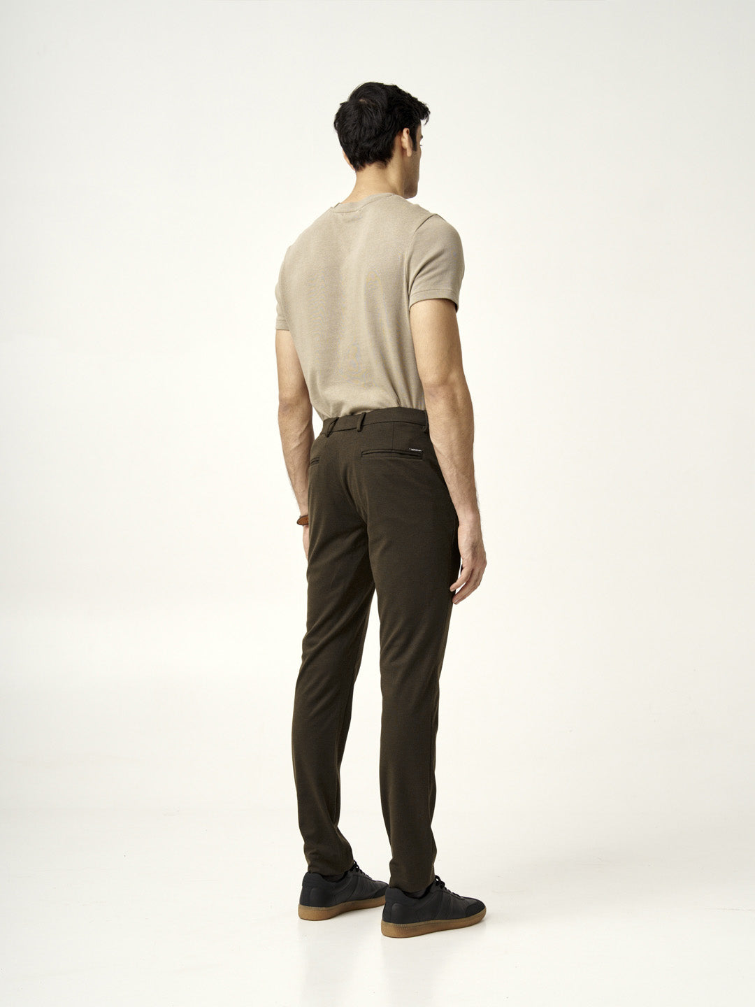 Tetsu Brown Power-Stretch Pants