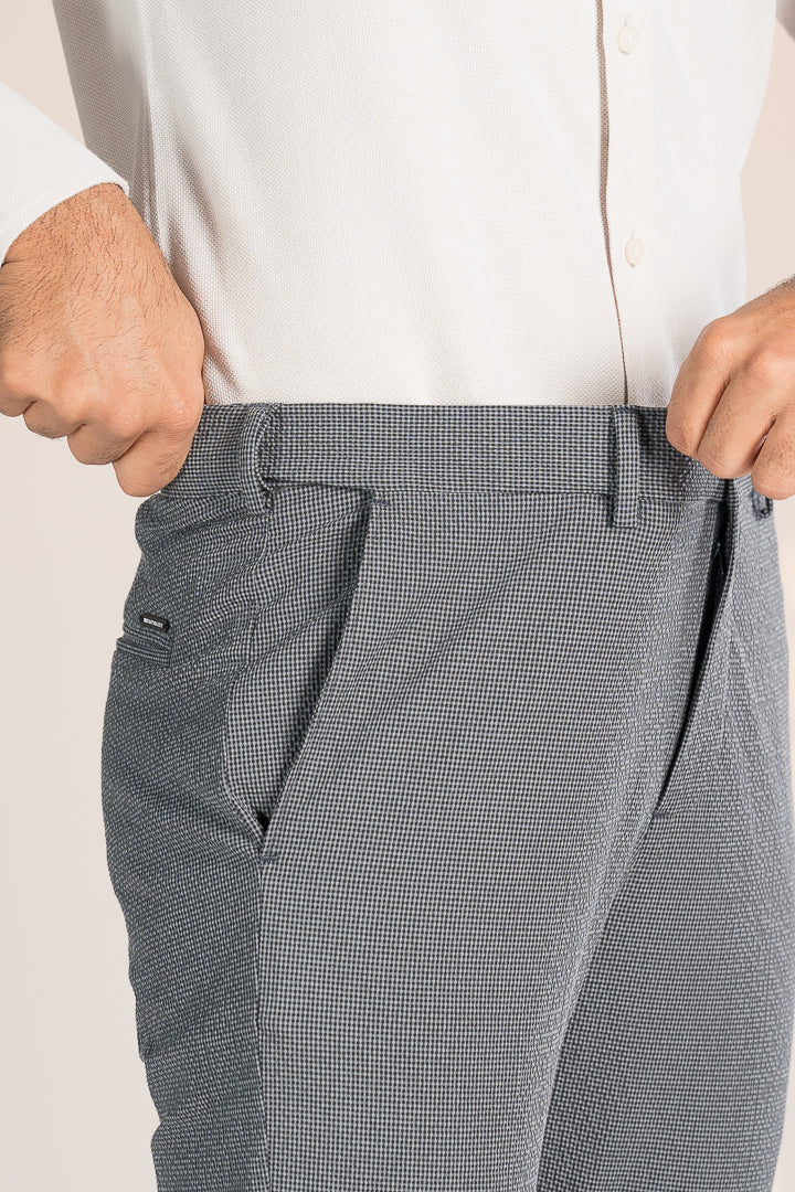 Moon Grey Checks Seersucker Pants