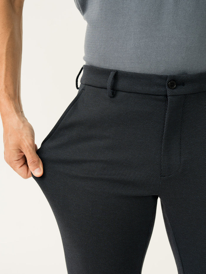 Iron Black Twill Structured Plus Size Power-Stretch Pants