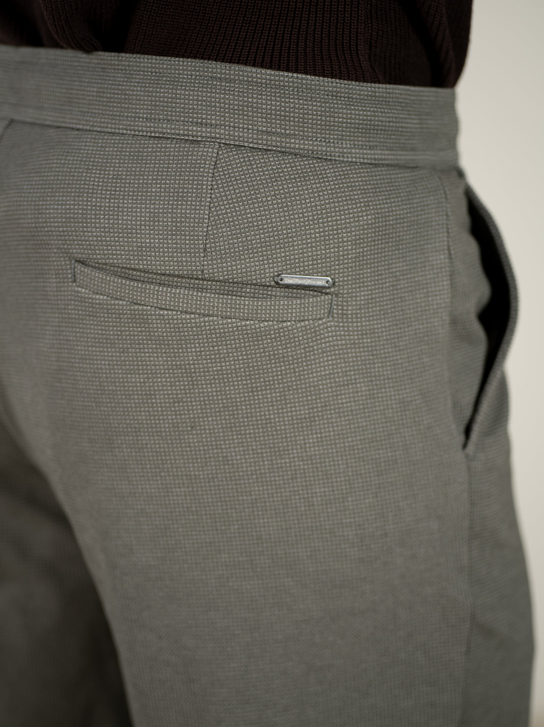 Viren Green Relaxed Fit Power Stretch Korean Pintuck Pants