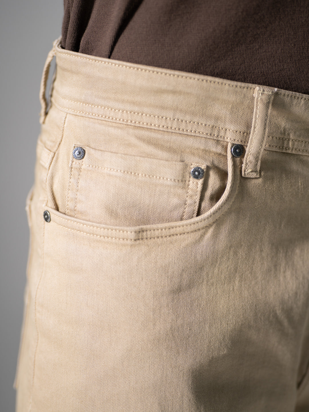 Fossil Beige Relaxed Fit Jeans