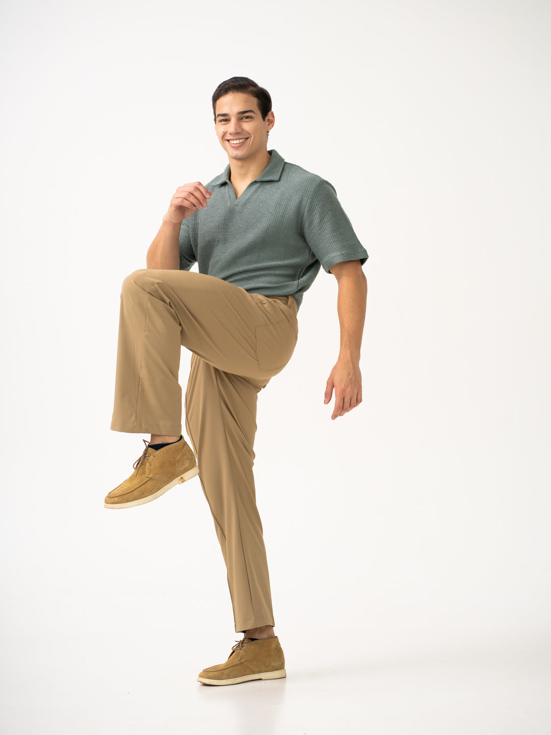 Pecan Khaki Relaxed Fit Korean Pintuck Pants
